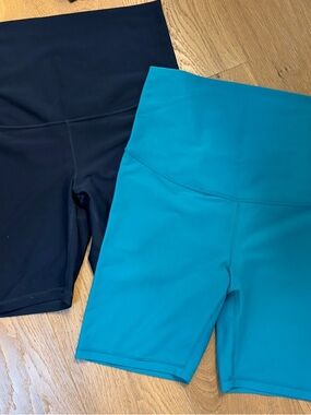 Old Navy powersoft High-Rise Bike Shorts